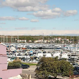 Apartman Vedrana, Biograd Na Moru